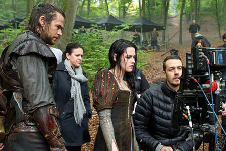 Bạch Tuyết,Rupert Sanders,Charlize Theron,Kristen Stewart,Chris Hemsworth,Snow White and the Huntsman