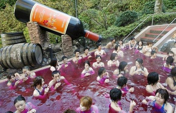 Chuyện lạ,chuyện lạ thế giới,phi thường,kỳ quặc,spa