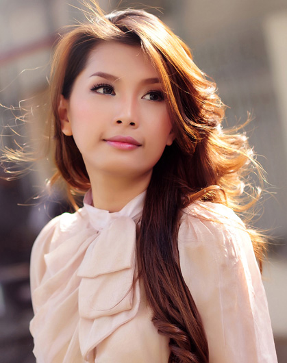 Hoa khôi thể thao,Miss Sport 2012,Siêu mẫu Lan Hương,siêu mẫu Diệu Huyền,vận động viên Wushu Thùy Linh
