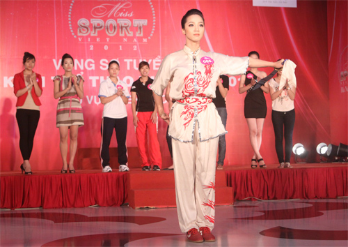 Hoa khôi thể thao,Miss Sport 2012,Siêu mẫu Lan Hương,siêu mẫu Diệu Huyền,vận động viên Wushu Thùy Linh
