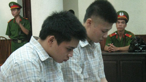 giết bà,cháu giết bà,án mạng,vụ án