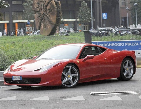 Siêu xe,xe của sao,Aston Martin DBS,Mercedes-Benz CL,Ferrari 458 Italia