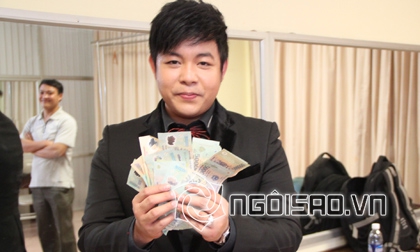 Nhac si vinh su,vua nhac sen vinh su,cuoc song kho nhoc cua vinh su,nhac si vinh su song trong phong 10m vuong