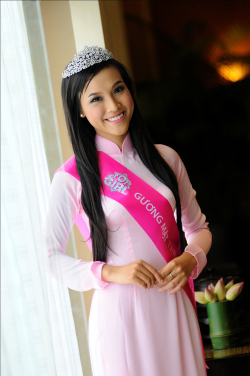 Siêu mẫu Lệ Hằng,hot girl Hoàng Oanh,siêu mẫu Lan Hương,Miss Sport 2012,hoa khôi thể thao