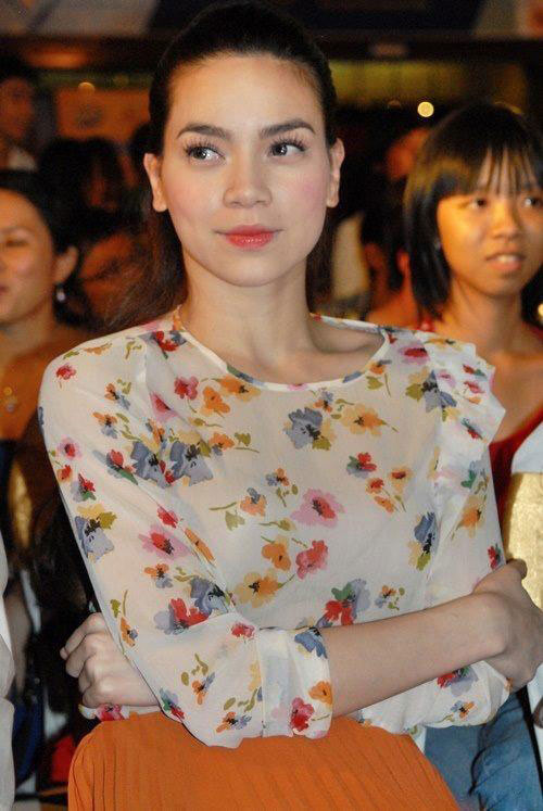 Showbiz việt,gái một con,anh thư,jennifer phạm,dương yến ngọc,hồ ngọc hà