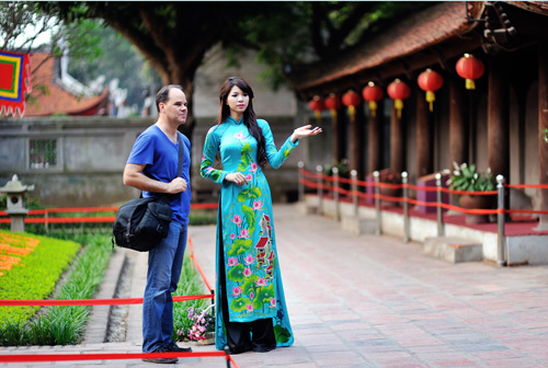 Hoa khôi Đại học Ngoại giao,Dương Thị Hà Giang