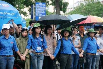 Đại học,cao đẳng,thí sinh,sinh viên,tình nguyện