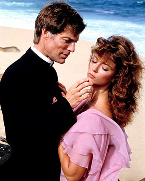 The Thorn Birds,Tiếng chim hót trong bụi mận gai,Meggie,Cha Ralph