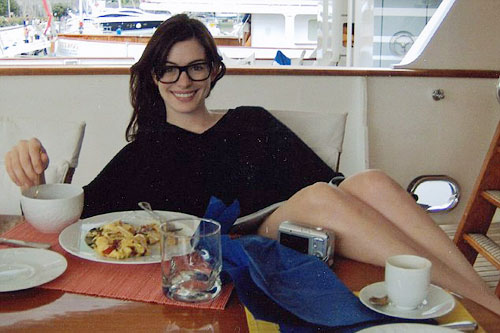 Anna Hathaway,Raffaello Follieri