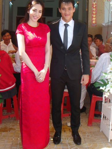 Thủy Tiên,Công Vinh