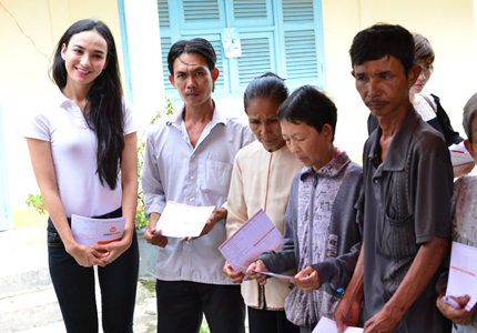 Thùy Dung,Ngọc Diễm,từ thiện