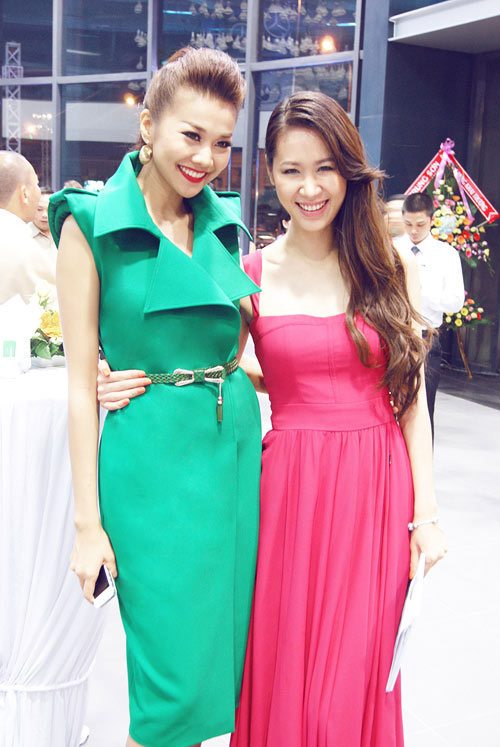 Thanh Hằng,người mẫu,siêu mẫu,người đẹp,diễn,catwalk,thời trang,váy,xẻ,diễn viên,cafe,chuẩn men,taxi