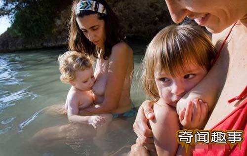 con bú,tập thể,trên biển
