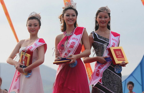 nữ đại sứ du lịch,lý gia hân,bản sao lâm chí linh,Ngô Mỹ Tuyền