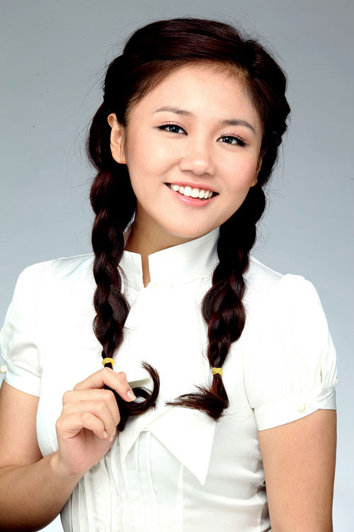 Hoàng Thùy Linh,Midu,hot girl,thủ khoa
