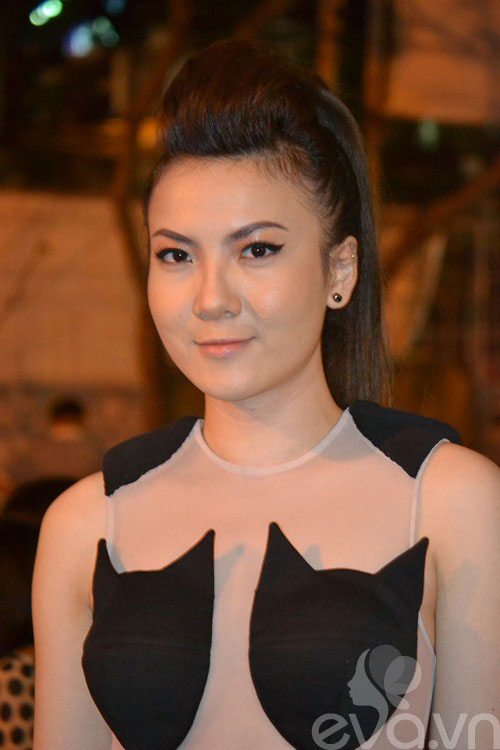 Trấn Thành,MC,diễn viên,cặp đôi hoàn hảo,pha trò,hát,dẫn trương trình,Đêm điện ảnh,khóc,rơi lệ,nước mắt