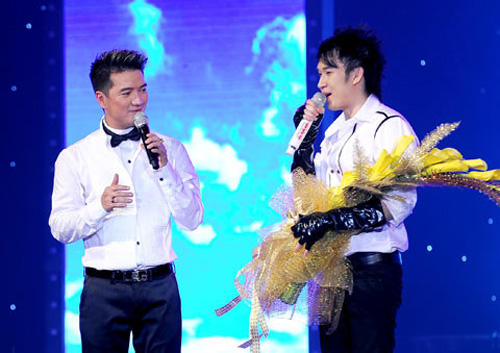 The Voice,Giọng hát Việt,Hà Hồ,Thu Minh,Đàm Vĩnh Hưng,Trần Lập