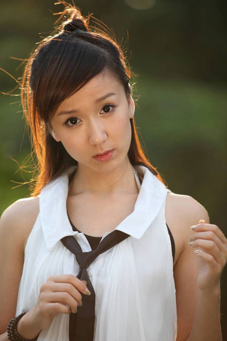 Lou Yi Xiao,nữ sinh trung quốc