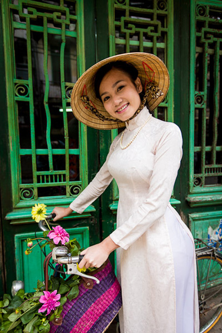 giới trẻ,thiếu nữ việt,áo dài dân tộc