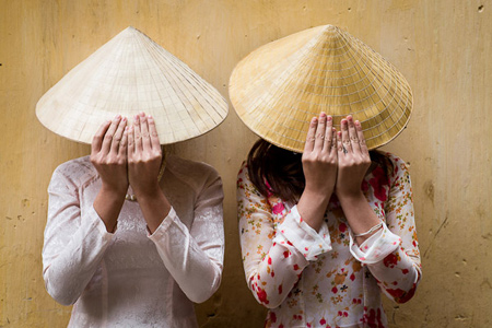 giới trẻ,thiếu nữ việt,áo dài dân tộc