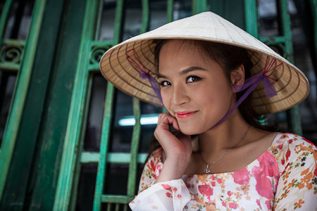 giới trẻ,thiếu nữ việt,áo dài dân tộc