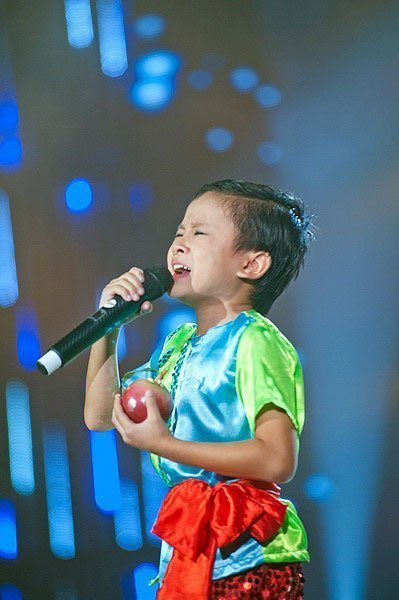 Hồ Ngọc Hà,Đồ rê mí,Vietnam's Next Top Model,Cao Thái Sơn