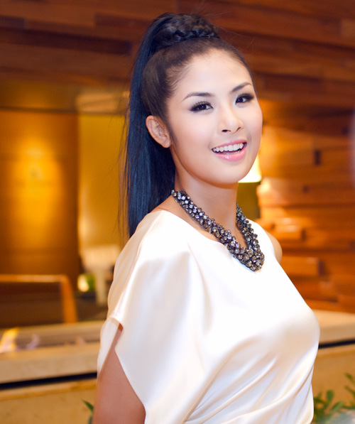 thời trang sao,mai phương thúy,ngọc hân,thùy dung,hoàng yến,angela phương trinh