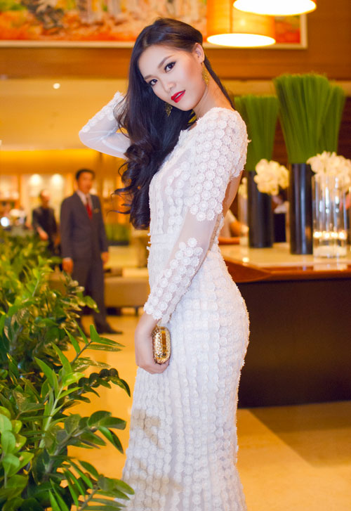 thời trang sao,mai phương thúy,ngọc hân,thùy dung,hoàng yến,angela phương trinh