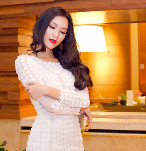 thời trang sao,mai phương thúy,ngọc hân,thùy dung,hoàng yến,angela phương trinh