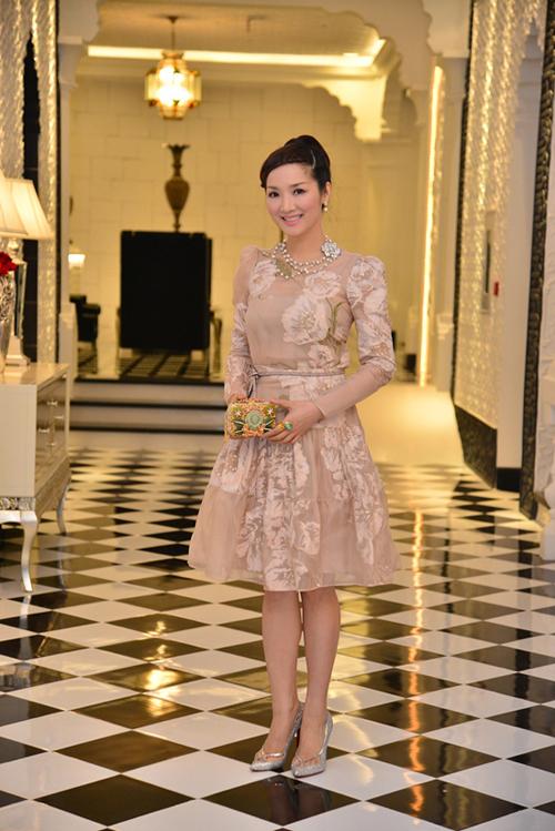thời trang sao việt,giáng my