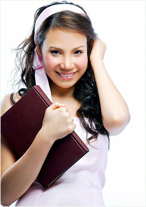 Sao việt,thủy tiên,mai phương thúy,angela phương trinh