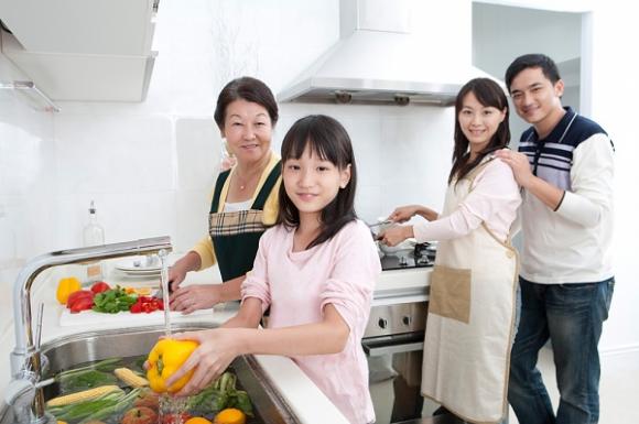 Lấy vợ, “lấy” luôn cả mẹ vợ
