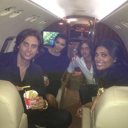 Kim Kardashian,kim siêu vòng ba