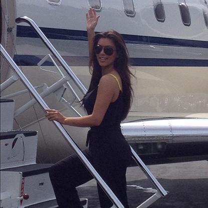 Kim Kardashian,kim siêu vòng ba
