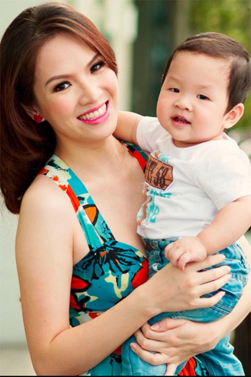 Sao việt,Jennifer Phạm,Đặng Thu Thảo,hoa hậu thu thủy