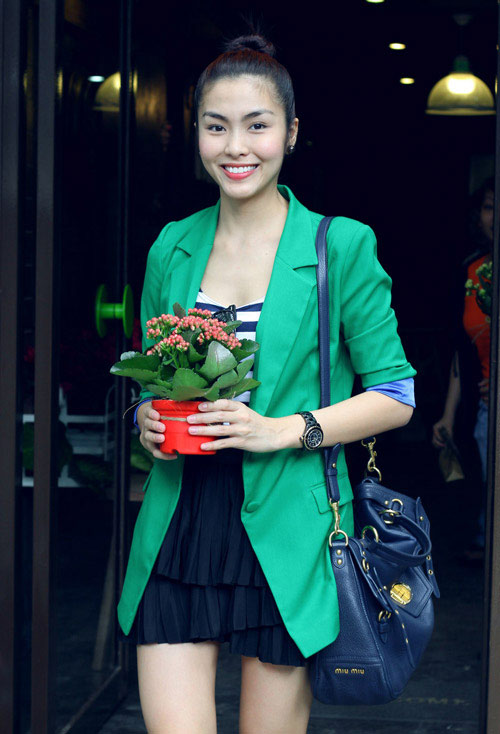 Thời trang,thời trang sao việt,mỹ tâm,tăng thanh hà,thanh hằng