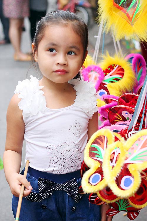 Ngọc Trinh,nữ hoàng nội y,người mẫu,Trung Thu