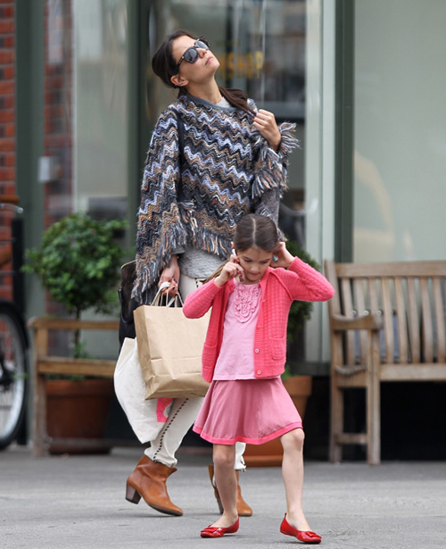 Katie Holmes,Suri