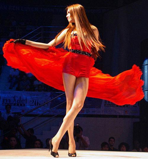 Người mẫu việt,vedette,trang nhung,hoàng yến,thanh hằng,ngọc quyên