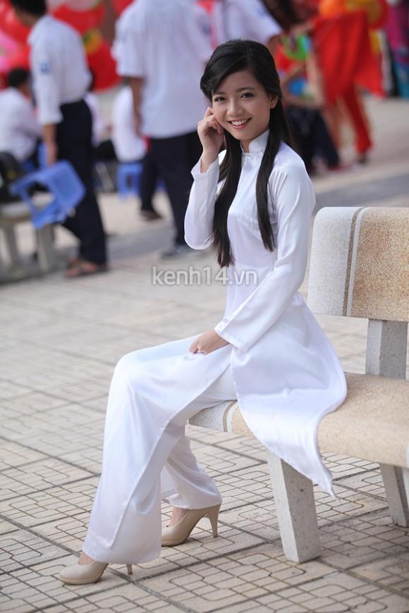 Hồng Anh,cô giáo 9x,hot girl