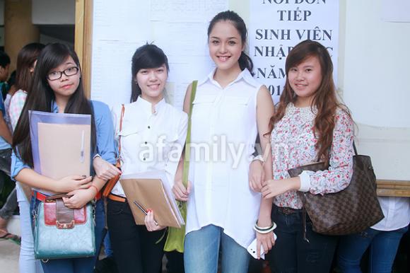 Á hậu hoàng anh,á hậu việt nam 2012,nhà sao