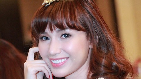 Quỳnh Chi,hotgirl Quỳnh Chi,Quỳnh Chi phẫu thuật thẩm mỹ