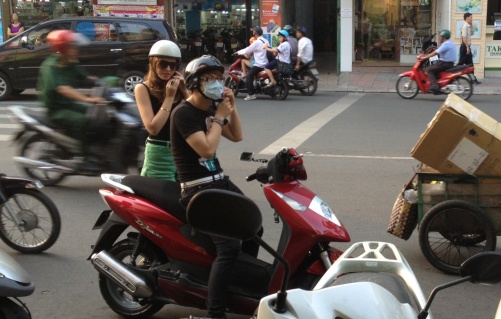 andrea,thiên bảo,sao ăn gì,cùng trai lạ