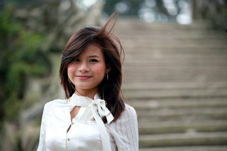 Miss Xuân,Miss Xuân 2013,Du học sinh