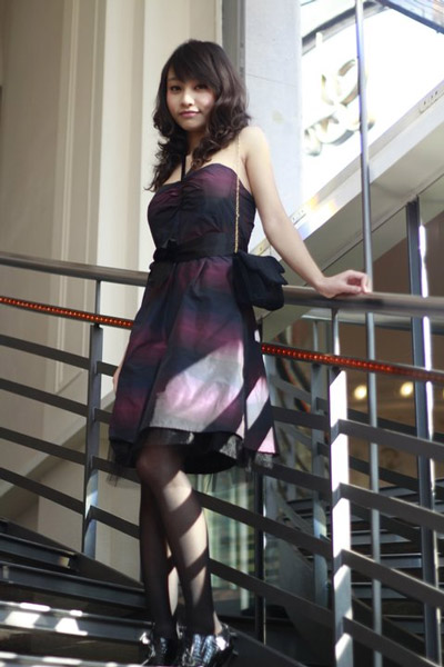 Miss Xuân,Miss Xuân 2013,Du học sinh