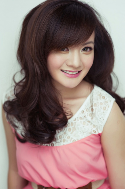 showbiz việt,Angela Phương Trinh,Vũ Song Vũ,Hương Tràm The Voice