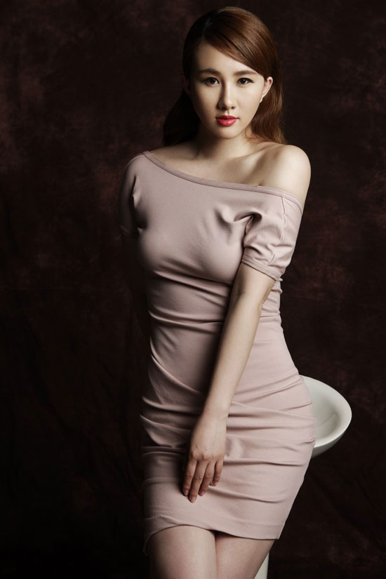 Mạnh Dao,Angela Phương Trinh Trung Quốc