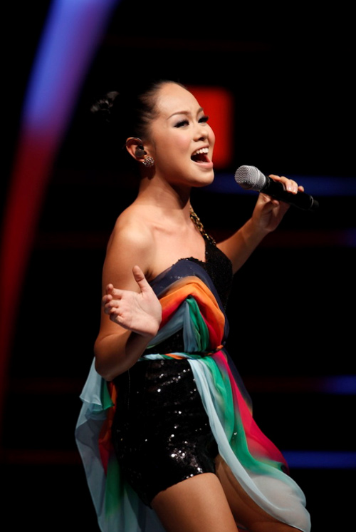 Vietnam Idol,Quốc Trung,Nguyễn Quang Dũng,Mỹ Tâm,Ya Suy,Hoàng Quyên