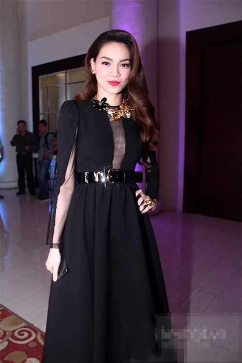 Thời trang sao việt,Hồ Ngọc Hà