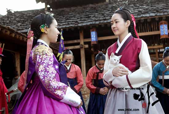 Sung Yu Ri,Lee Yo Won,Kim Tae Hee,Moon Chae Won,Kim So Eun,Màn ảnh hàn